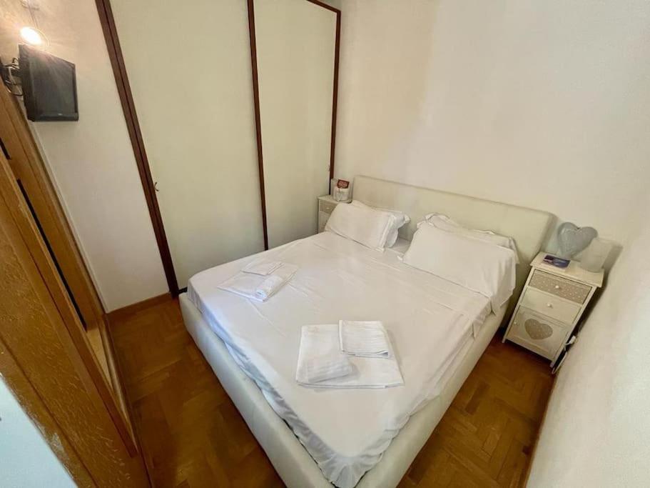 רומא New - Comfortable Apt Porta Latina מראה חיצוני תמונה